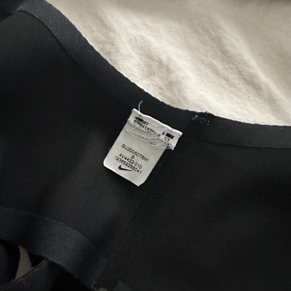 NIKE Light Support Non Padded Training Bra Black Size Small Av4432-623 - Picture 6 of 6